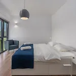 Complex Teca Villa