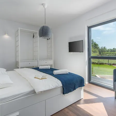 Complex Teca Villa