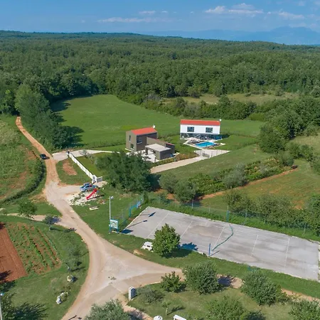 Complex Teca Villa *