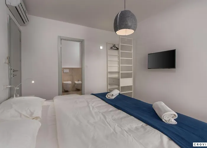 Villa Complex Teca *