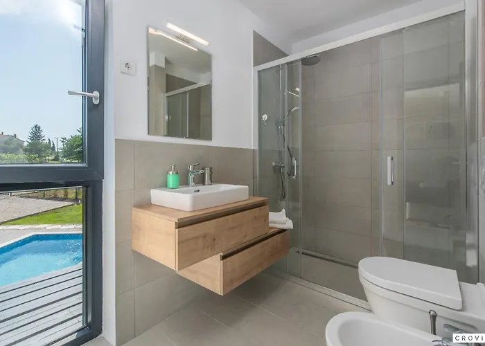 Complex Teca * Petehi