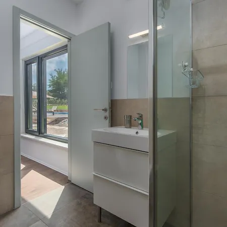 Complex Teca Βίλα *